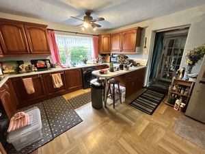 Photo 8- click for photo gallery